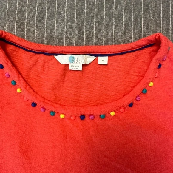 Cute Top - Picture 2 of 3